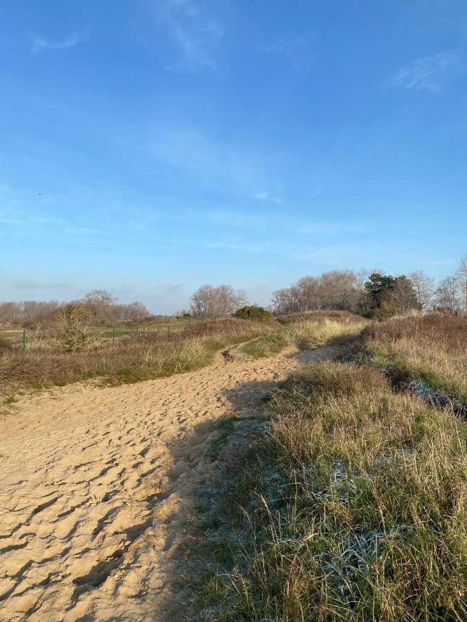 Vakantiehuisje38 Koksijde Bagian luar foto